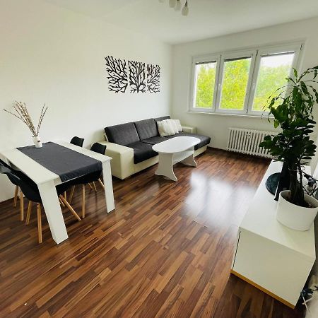 Mexy Apartment Košice Buitenkant foto